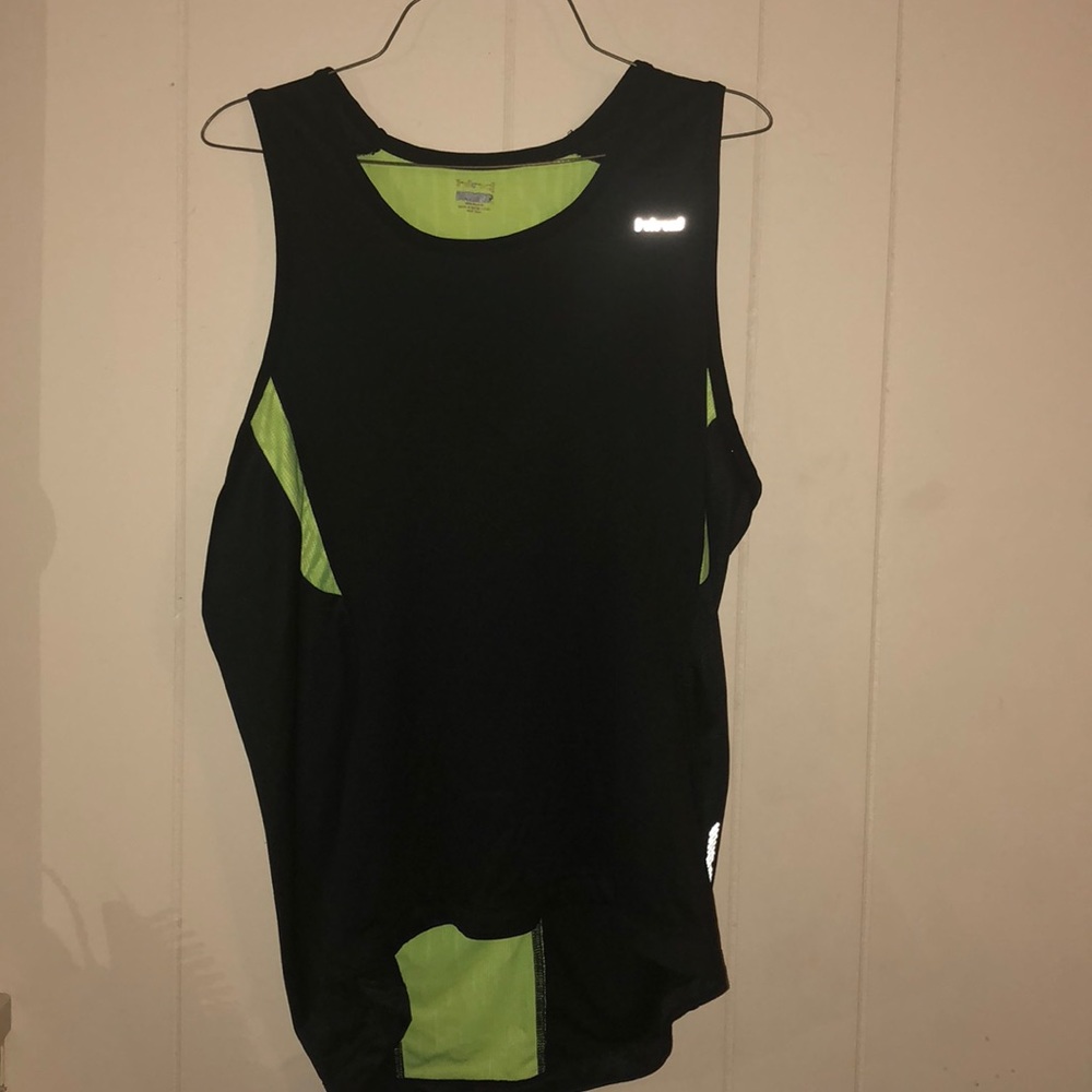 Hind Muscle tee, comfy and cute active tee!